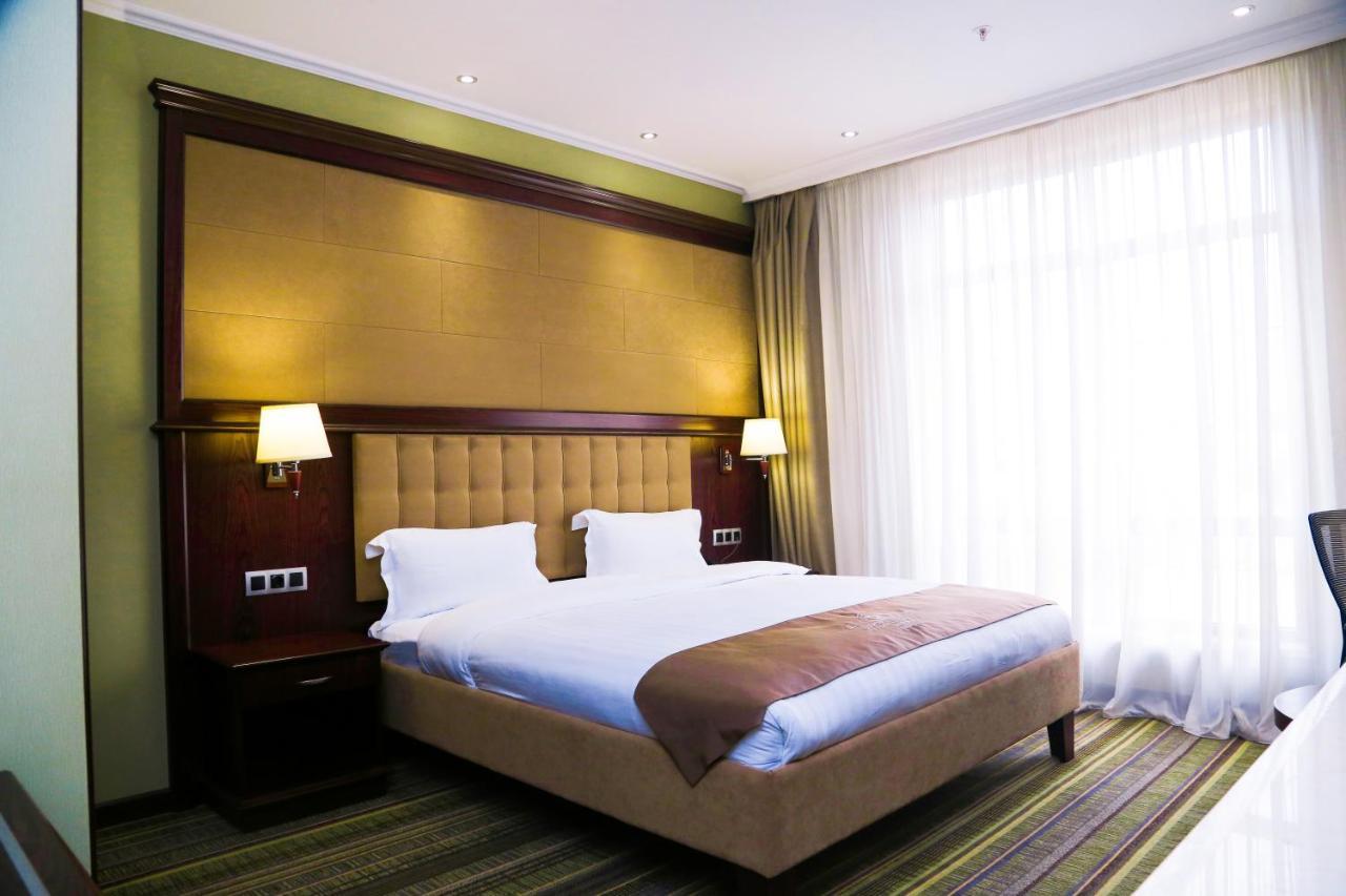 Shera Inn Hotel Алмати Екстер'єр фото