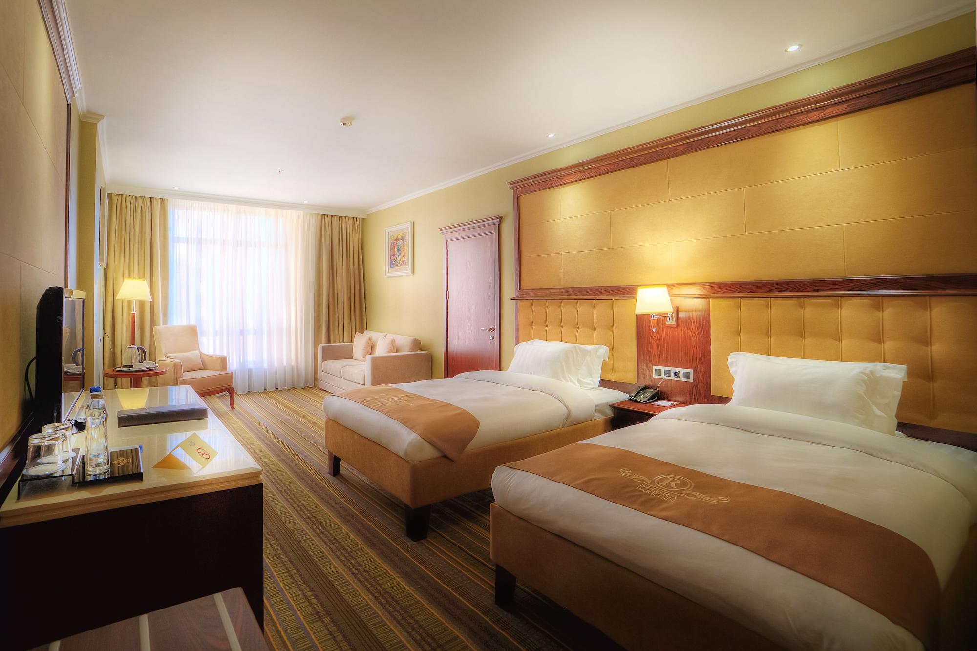 Shera Inn Hotel Алмати Екстер'єр фото