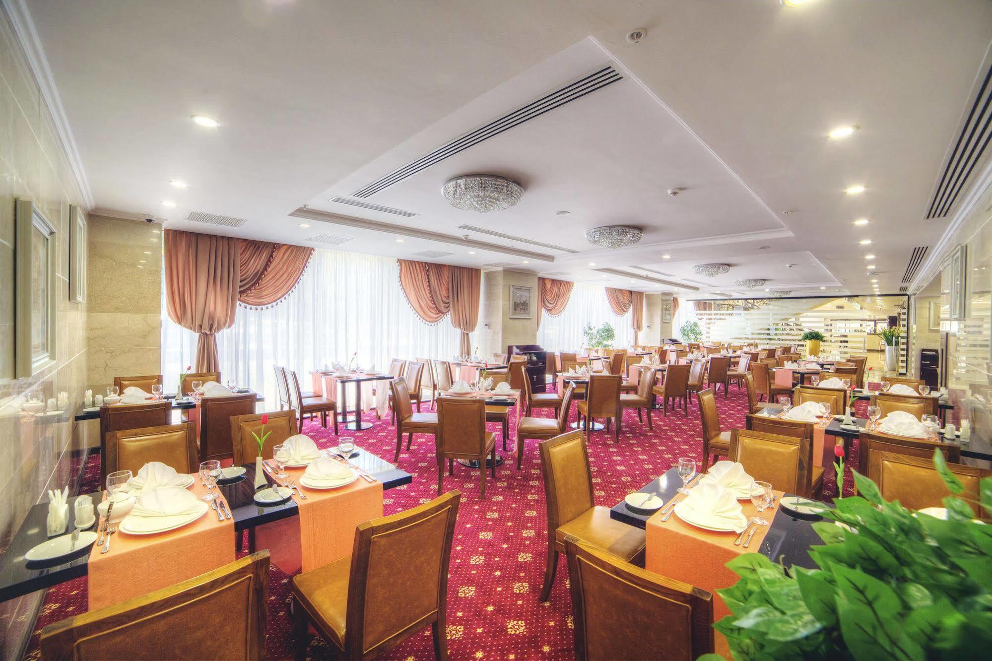Shera Inn Hotel Алмати Екстер'єр фото